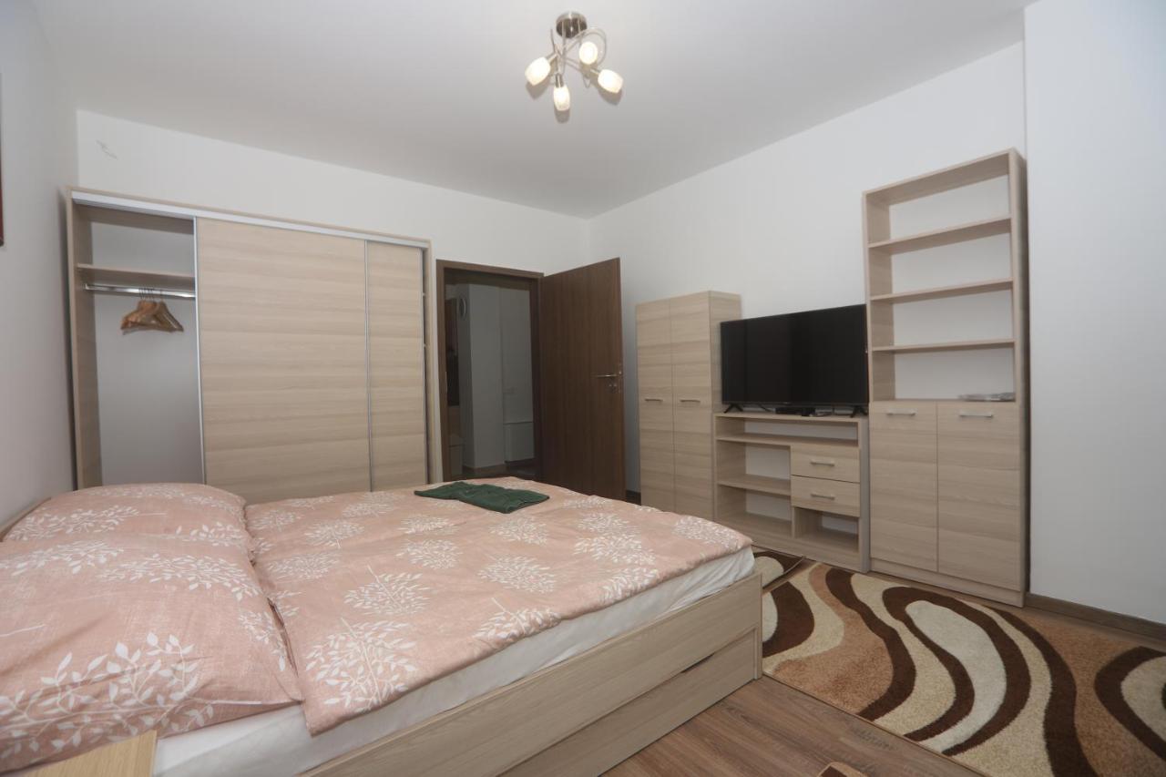 Adam Guesthouse I. Кескемет Екстериор снимка