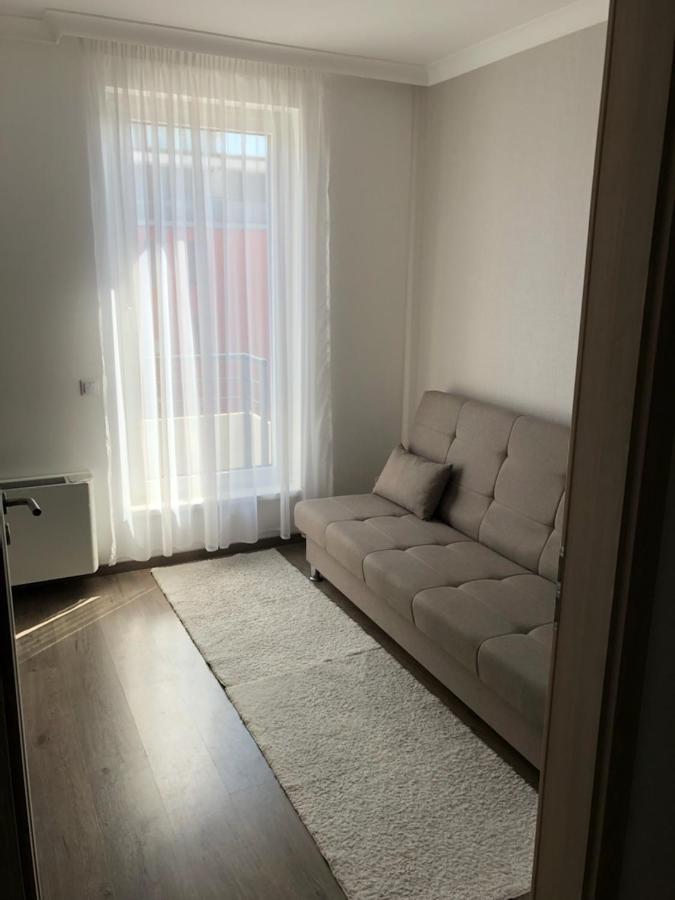 Adam Guesthouse I. Кескемет Екстериор снимка