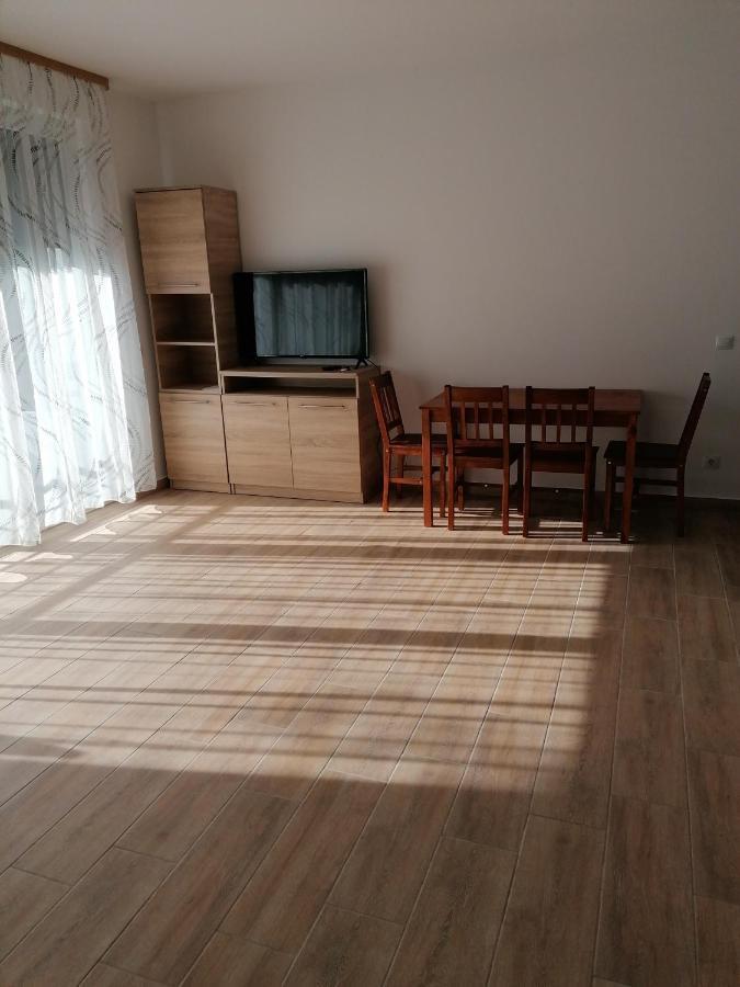 Adam Guesthouse I. Кескемет Екстериор снимка